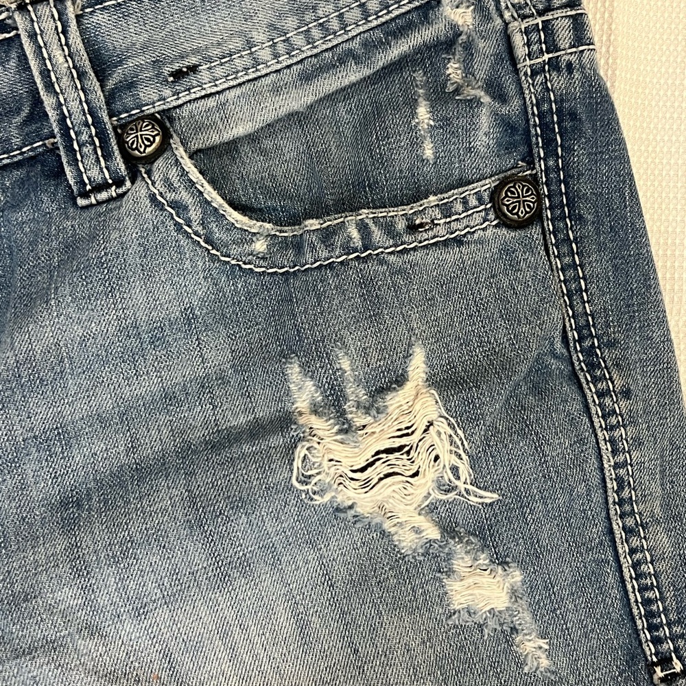 Men’s Vintage Affliction Cooper Distressed Rugged & Stylish Jeans - Picture 3 of 10